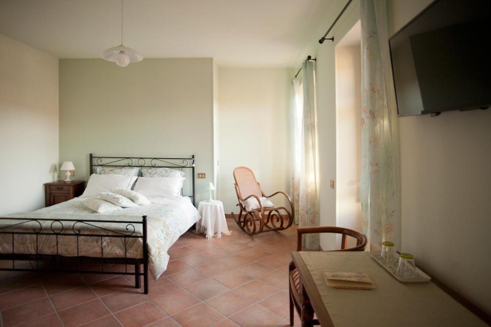 Bed and Breakfast Il Germano Reale Alba  Exterior foto